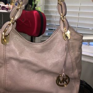 Micheal Kors Purse